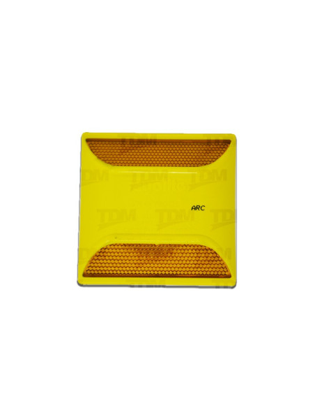 Tachas Reflectivas según ASTMD4280