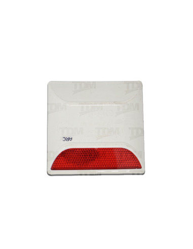 Tachas Reflectivas según ASTMD4280