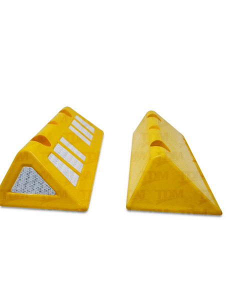 Tachón Plástico Con Reflectivo